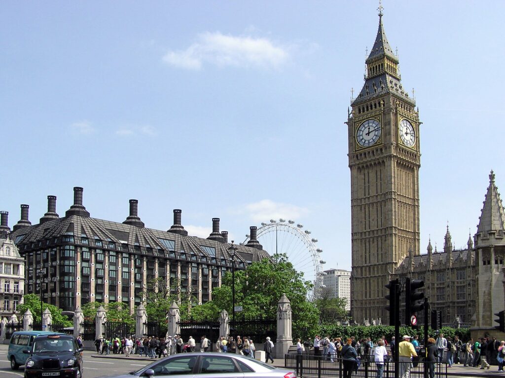 On Tuesday 11th December, the All-Party Parliamentary Group (APPG) on End of Life Choices, met to hear from Dr Sandy Buchman and Professor Sir John Temple, on the role of doctors within a public discourse on assisted dying.